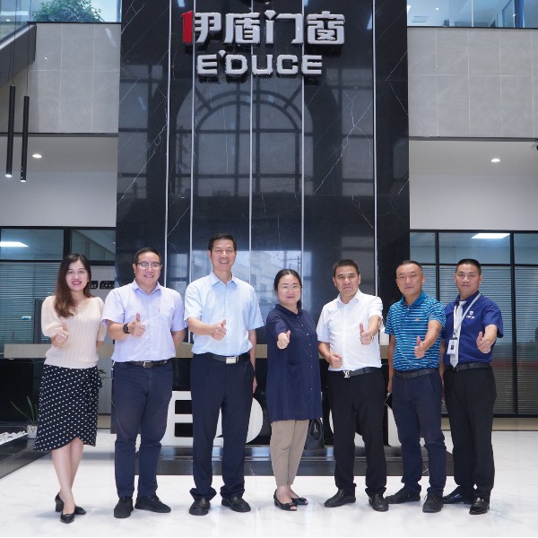 眾科聯(lián)走進伊盾門窗，就工業(yè)4.0數(shù)智化時代共謀發(fā)展進行探討交流！