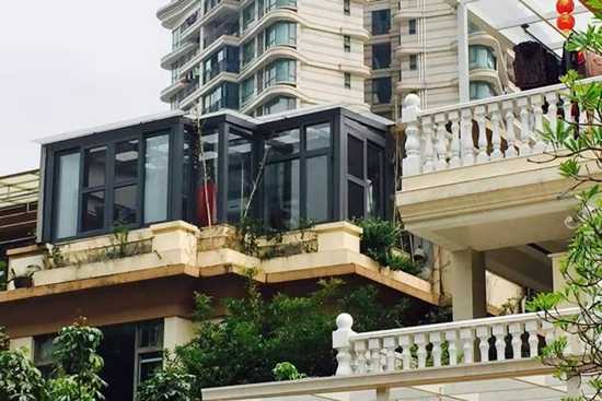 111301系統(tǒng)節(jié)能門(mén)窗到底有啥能耐？這么貴卻又這么多人用！