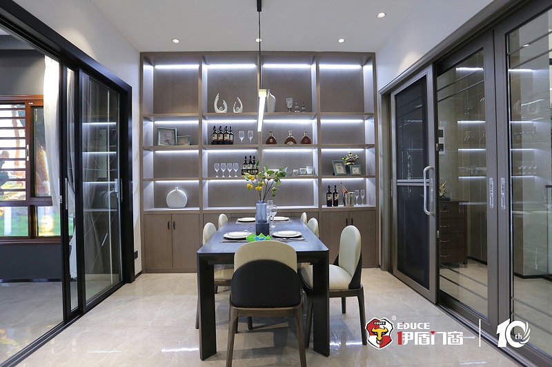 伊盾門(mén)窗為什么如春深受別墅業(yè)主青睞？原因在這里！