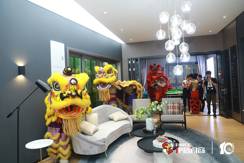 伊盾高效隔音門窗，為您的家居保駕護(hù)航的安全門窗！b6